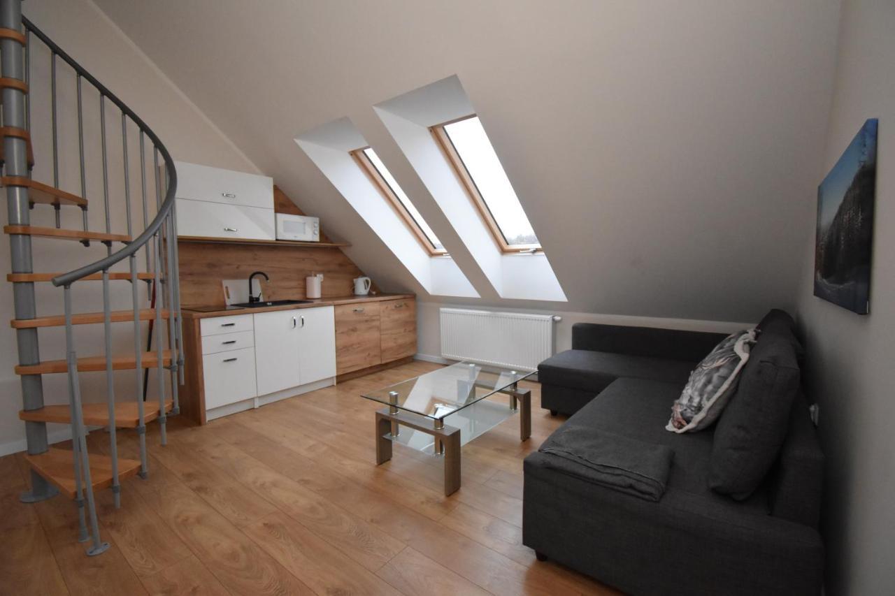 Apartamenty Pod Skalitem ชเจอร์ค ภายนอก รูปภาพ