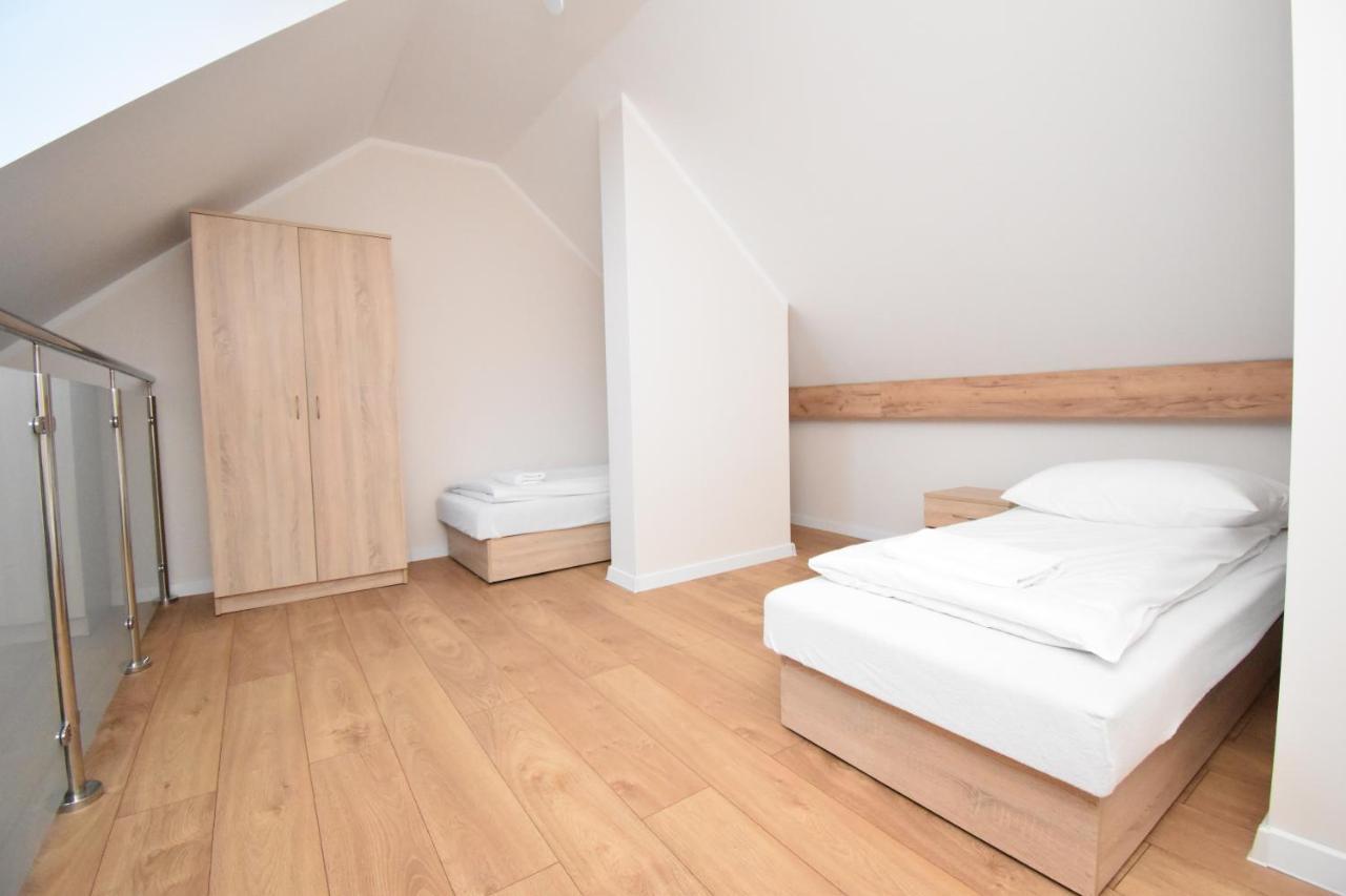 Apartamenty Pod Skalitem ชเจอร์ค ภายนอก รูปภาพ